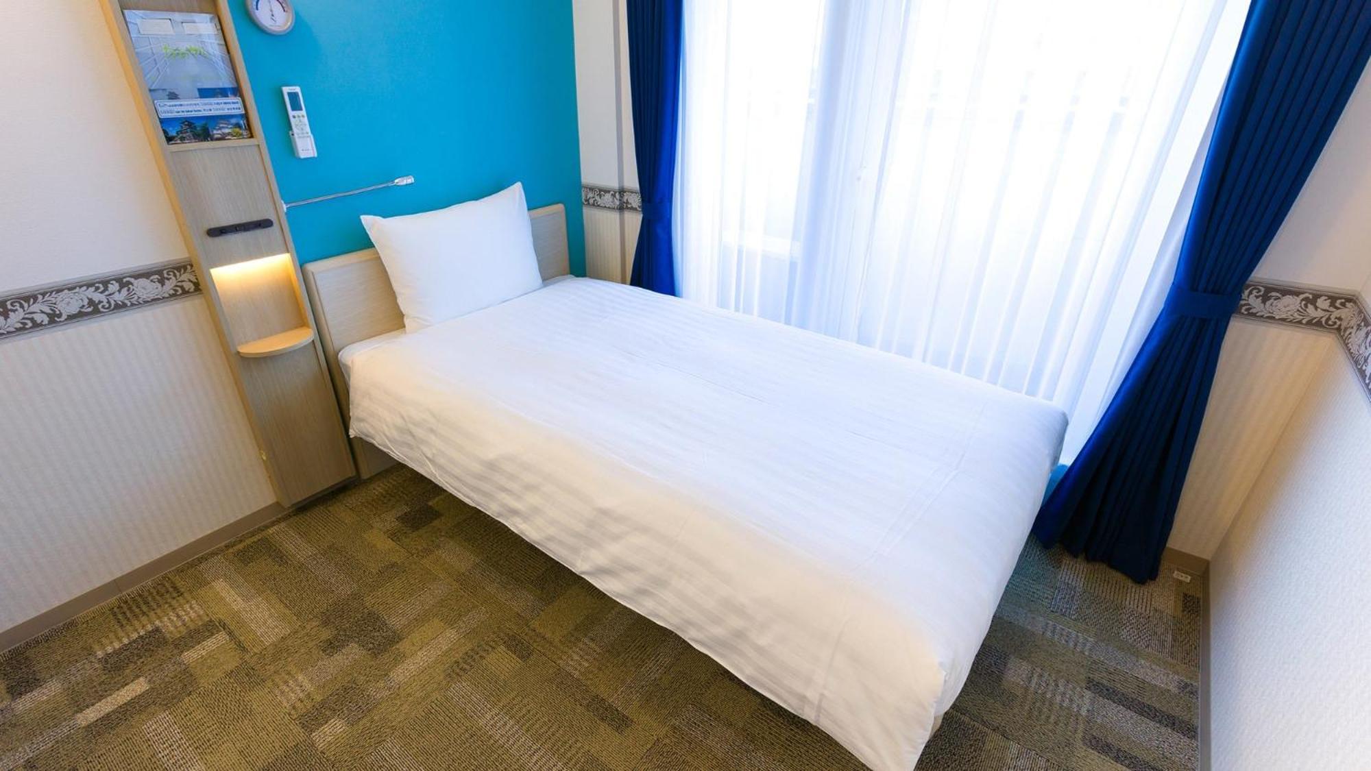 Toyoko Inn Saitama Misato Ekimae Pokój zdjęcie